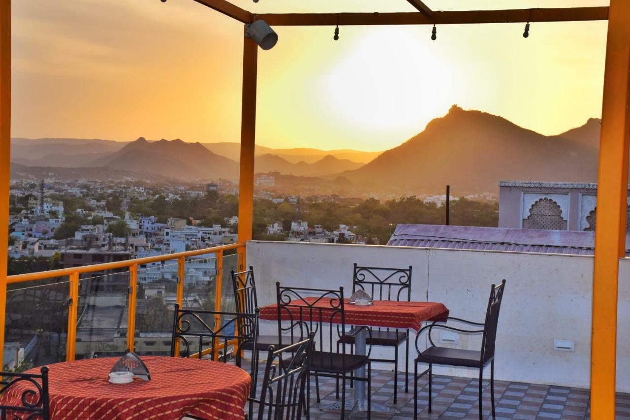 Hotel Kurabar Kothi Udaipur Kültér fotó