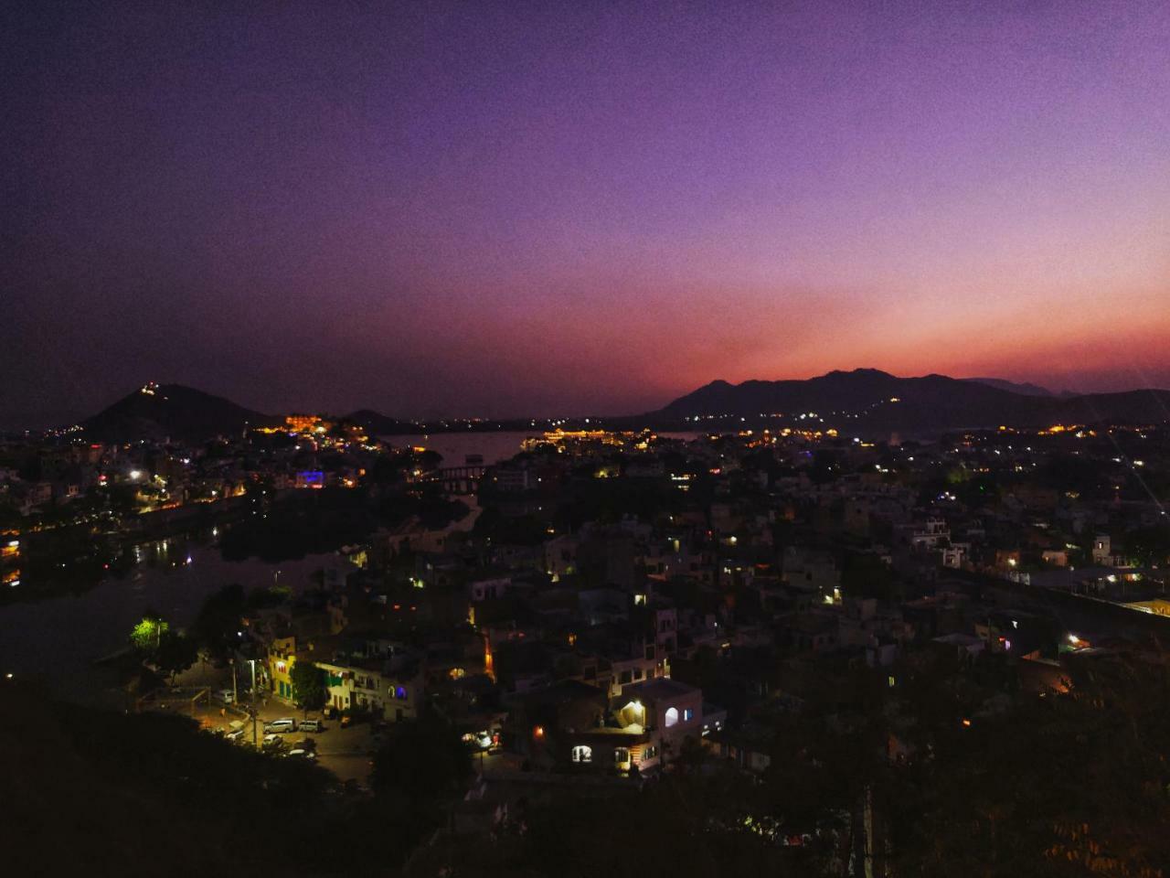 Hotel Kurabar Kothi Udaipur Kültér fotó